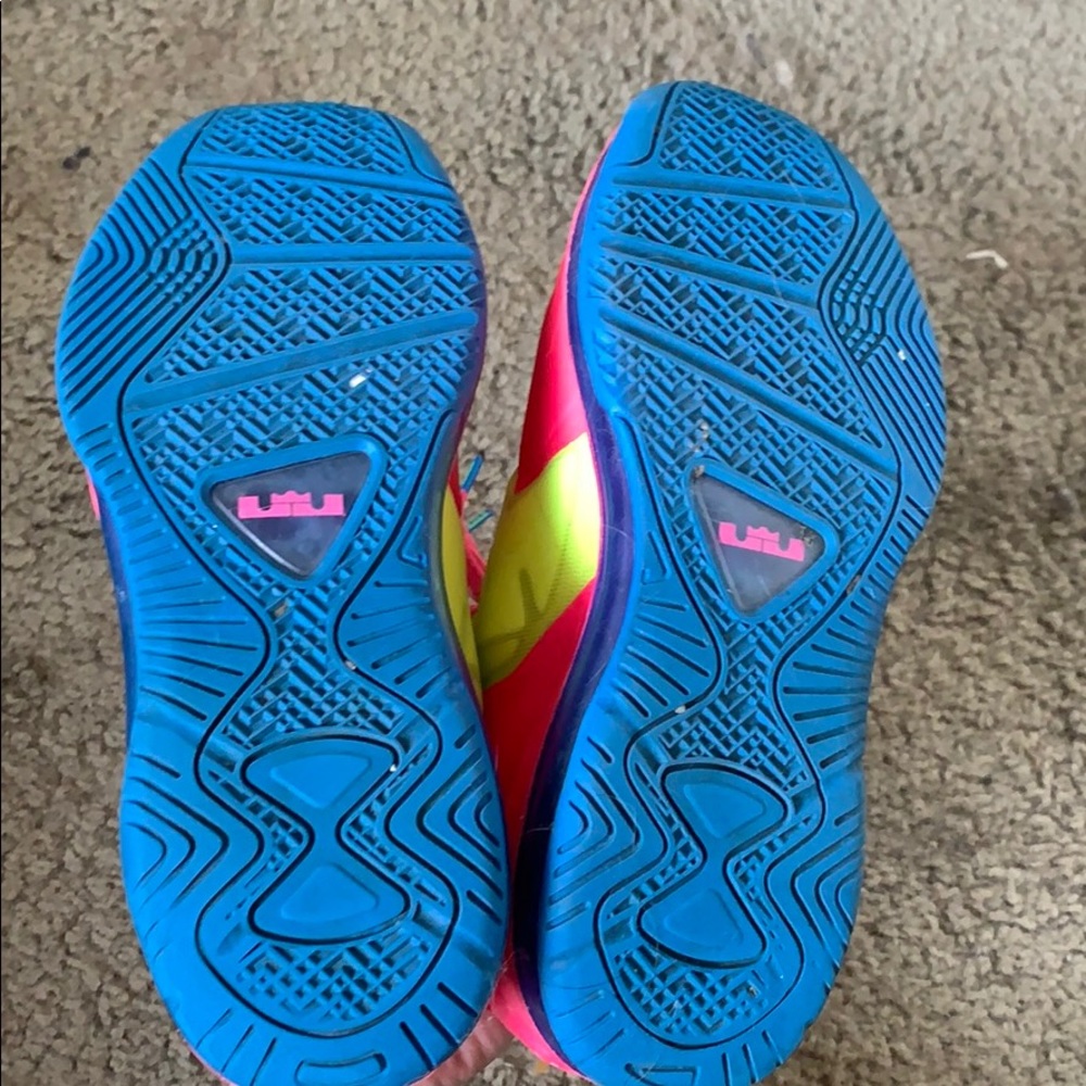 Nike 2014 Lebron XI Max Low | SIZE 7Y, 25cm